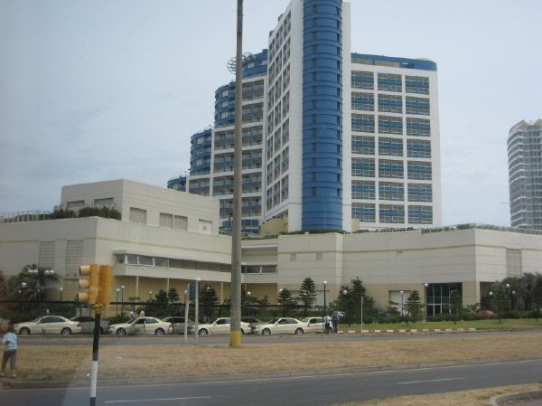 modernbuildinginmontevideo.jpg