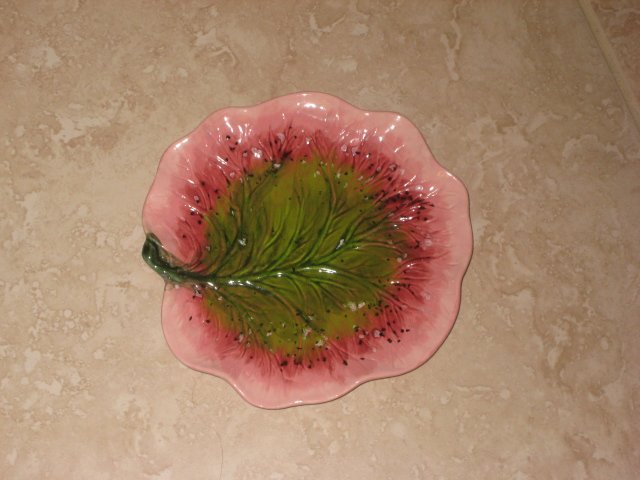 pinkleafplate.jpg