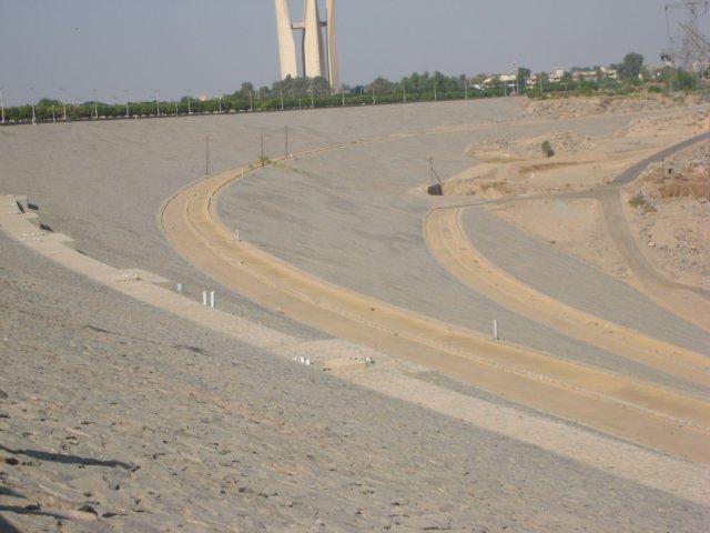 egyptaswanhighdam_02.jpg