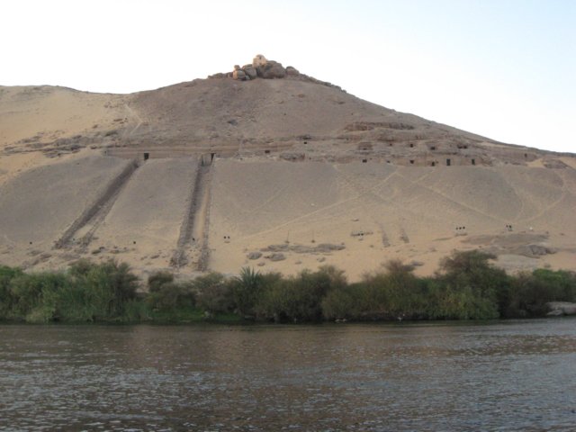 egyptaswannilescenes_18.jpg