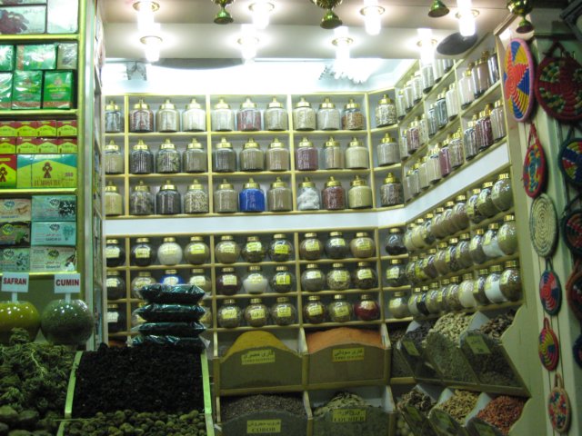 egyptaswanspicemarket_03.jpg