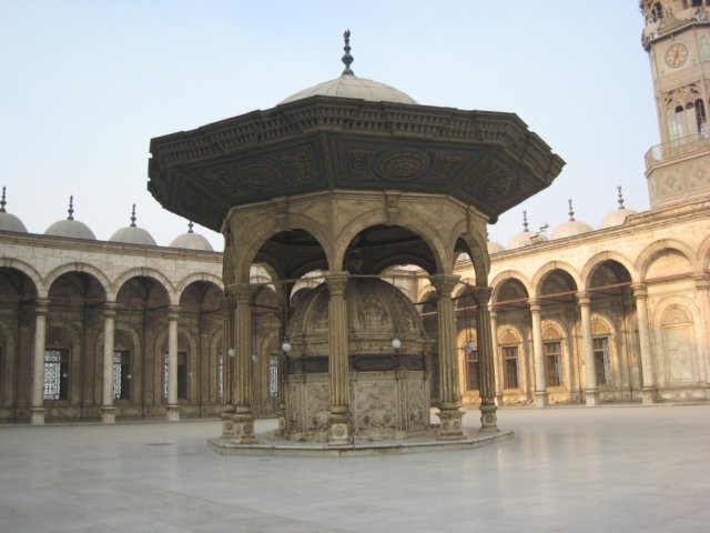 egyptcairomohamedalimosque_04.jpg