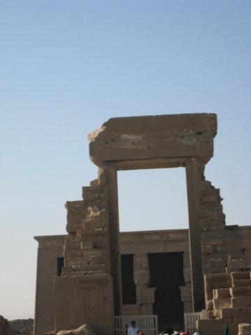 egyptdendaratemple_06.jpg