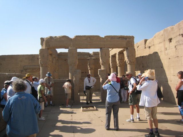 egyptdendaratemple_47.jpg