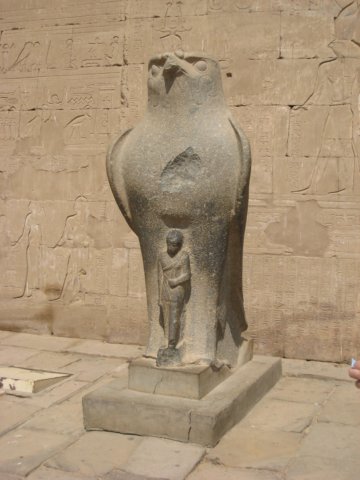 egyptnileedfutemple_06.jpg