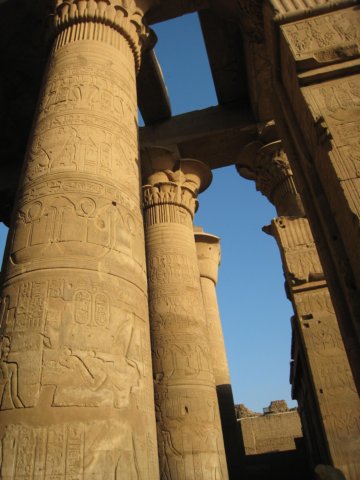 egyptkomombotemple_10.jpg