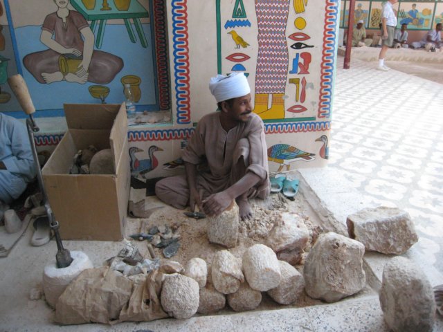 egyptcarvingstone_01.jpg