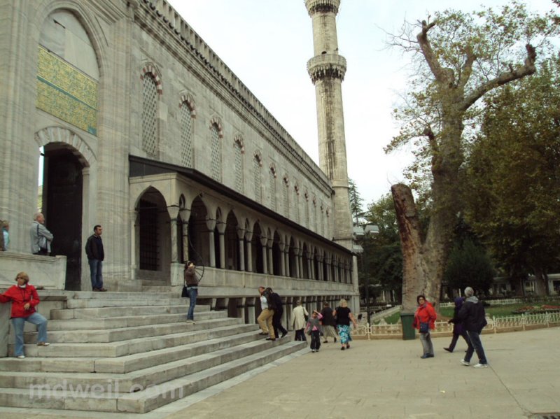 istanbulmosque002.jpg