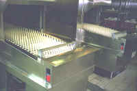 1105shipkitchen.jpg (33525 bytes)