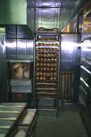 1110shipkitchen.jpg (44362 bytes)