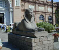 haa_egyptianmuseum1_sphynix.jpg (88076 bytes)