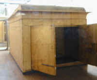 hap_egyptianmuseum16_tut_caskets.jpg (31244 bytes)