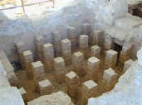 ibx_temple_of_apollo15_roman_sauna.jpg (61616 bytes)